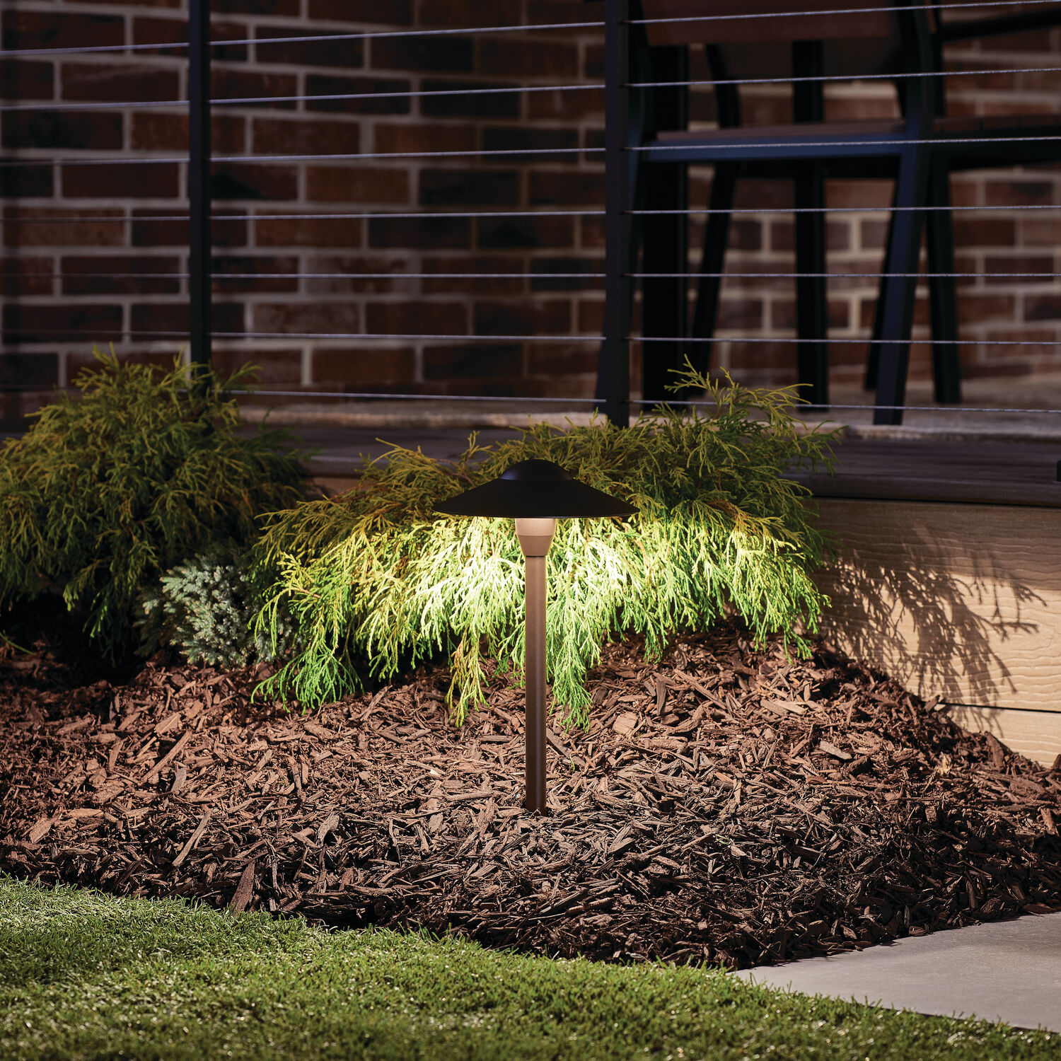 Independence 12 16.00 watt Textured Architectural Bronze Landscape 12V Path & Spread