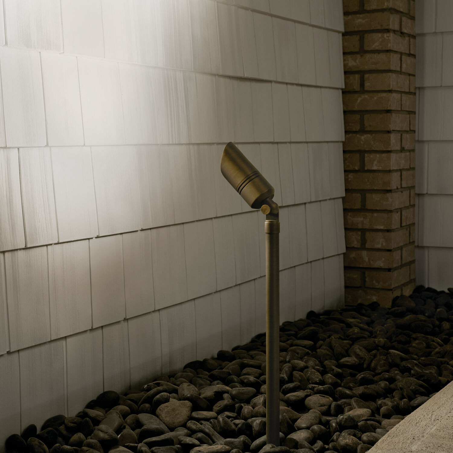 Independence Centennial Brass Landscape 12V Accessory