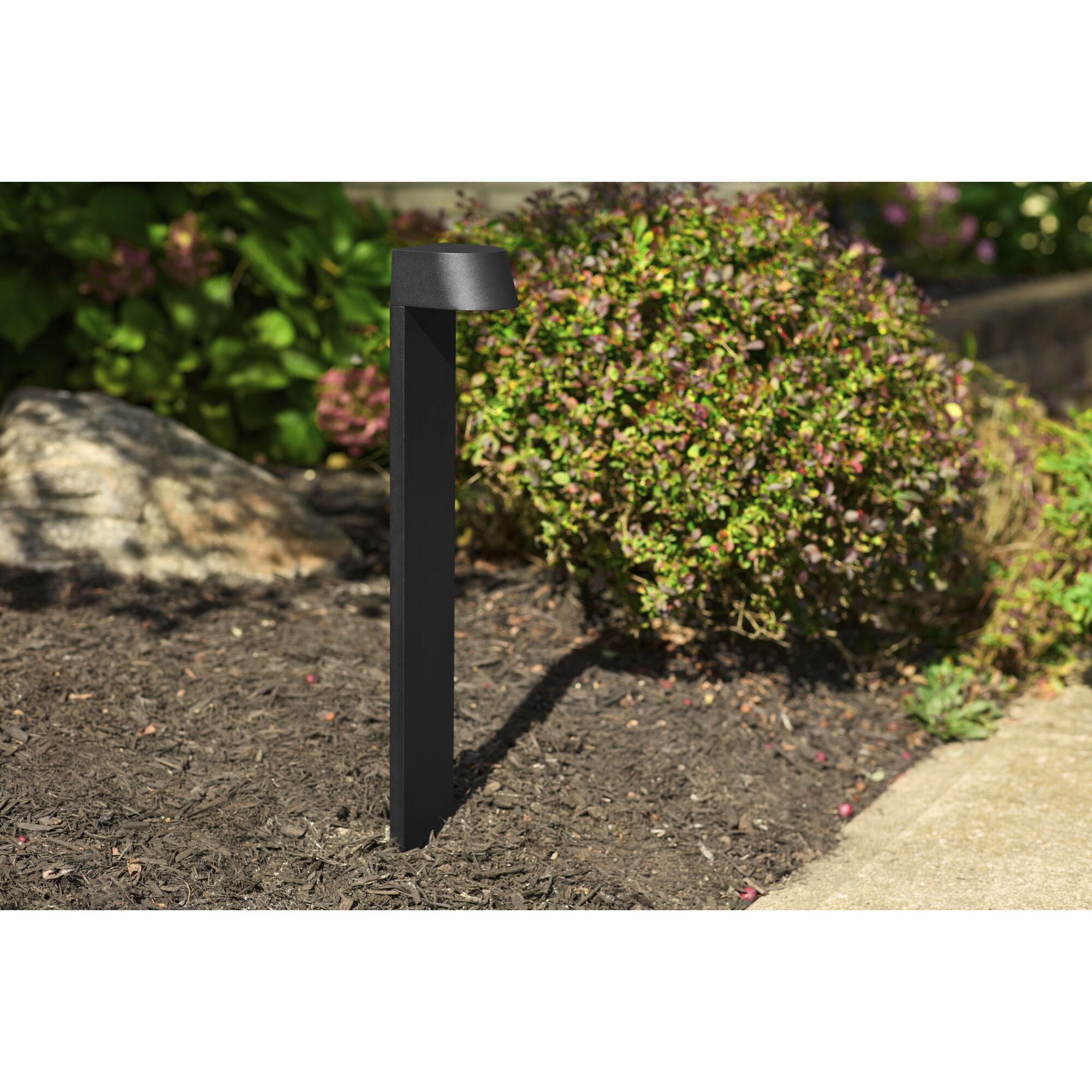 Independence 12 AC/DC 2.75 watt Textured Black Flared Top Path Light in 2700K