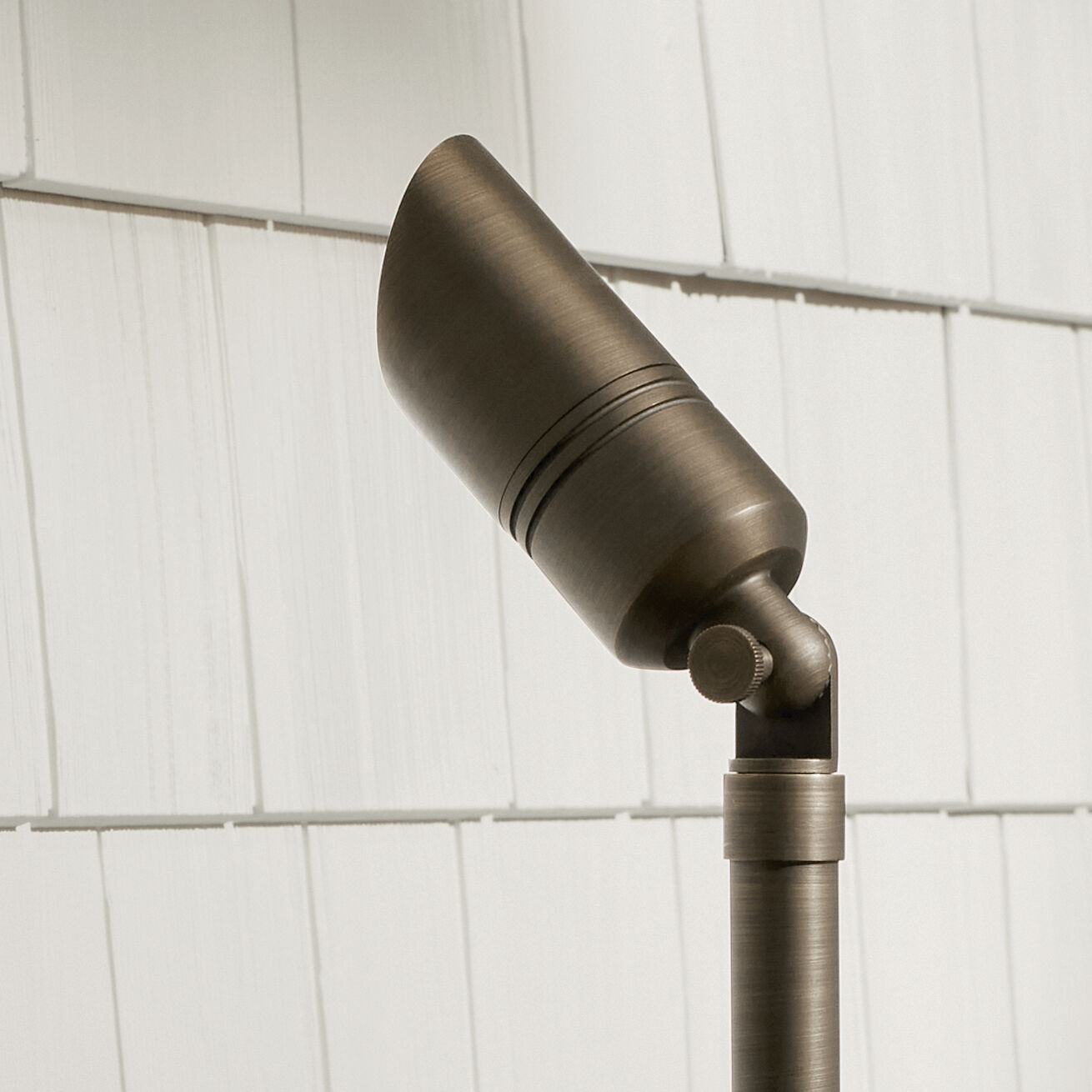 Independence Centennial Brass Landscape 12V Accessory