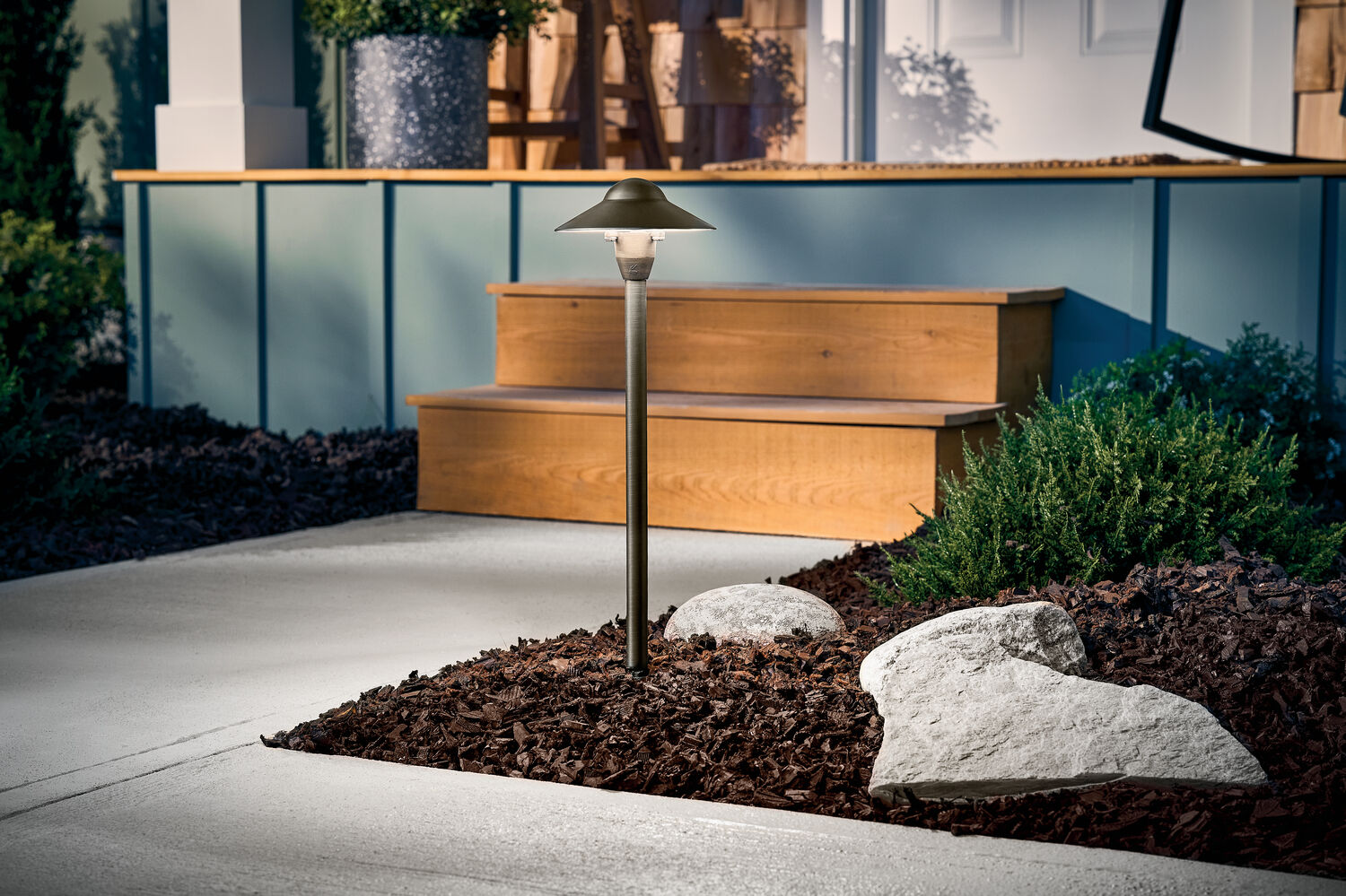 Independence 12 16.20 watt Centennial Brass Landscape 12V Path & Spread