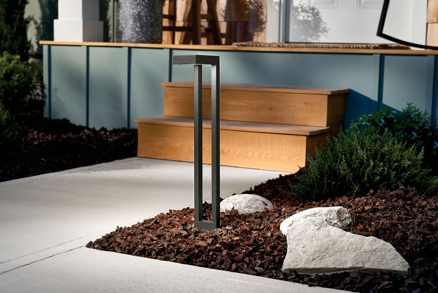 Independence 12 16.25 watt Textured Black Landscape 12V Path & Spread