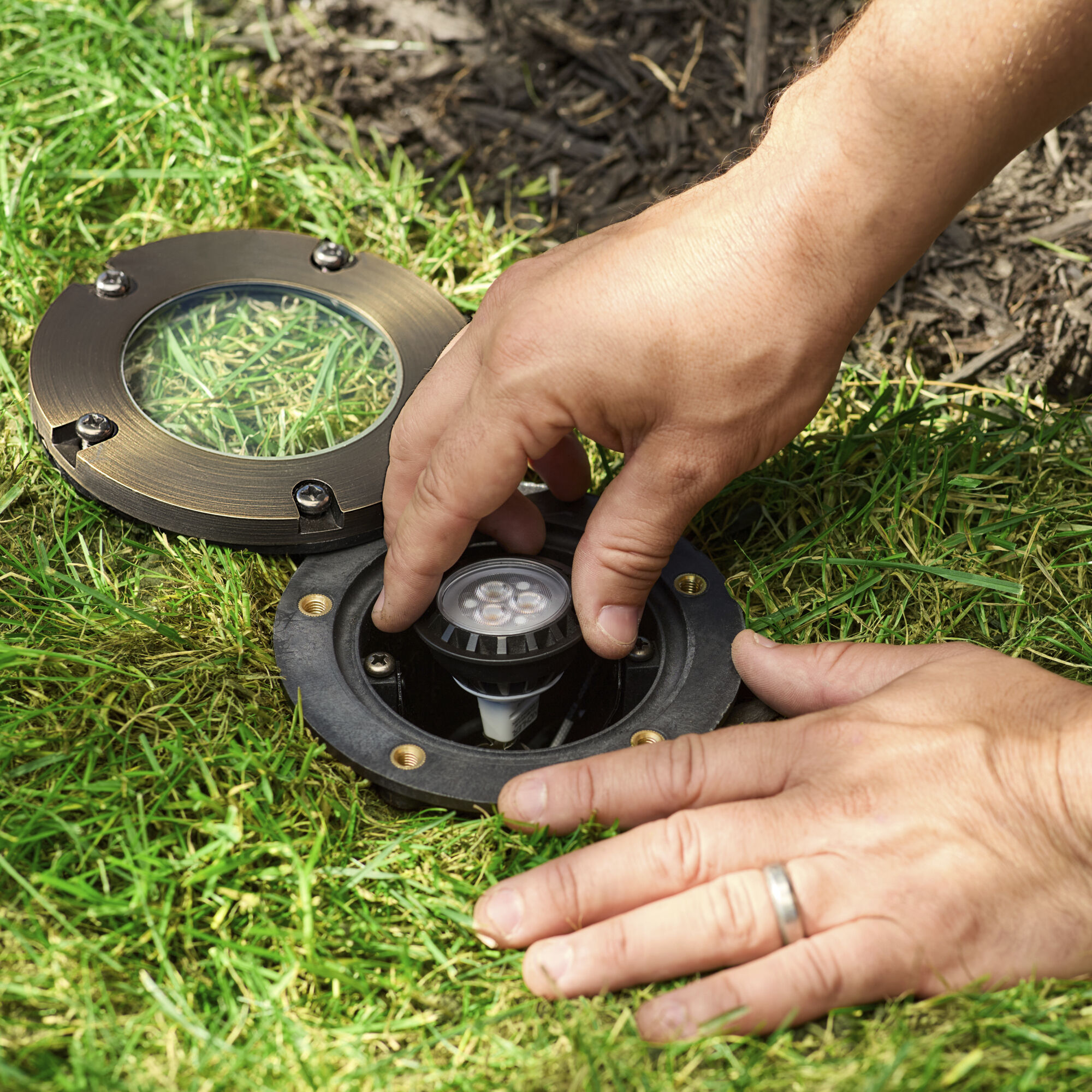 Independence 12 7.20 watt Centennial Brass Landscape 12V Accent