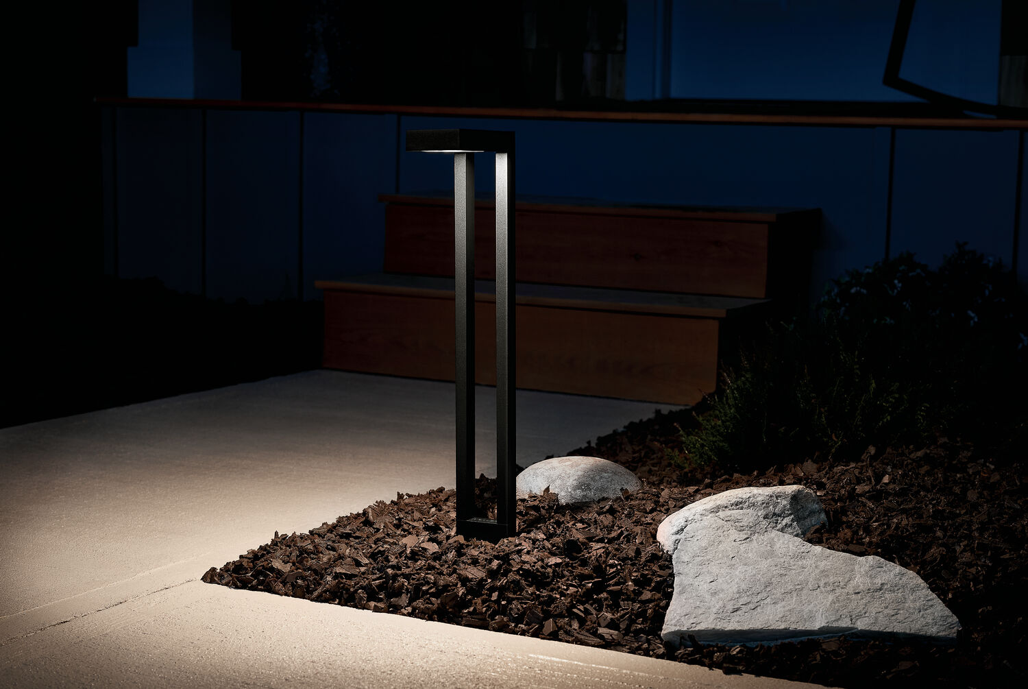 Independence 12 16.25 watt Textured Black Landscape 12V Path & Spread