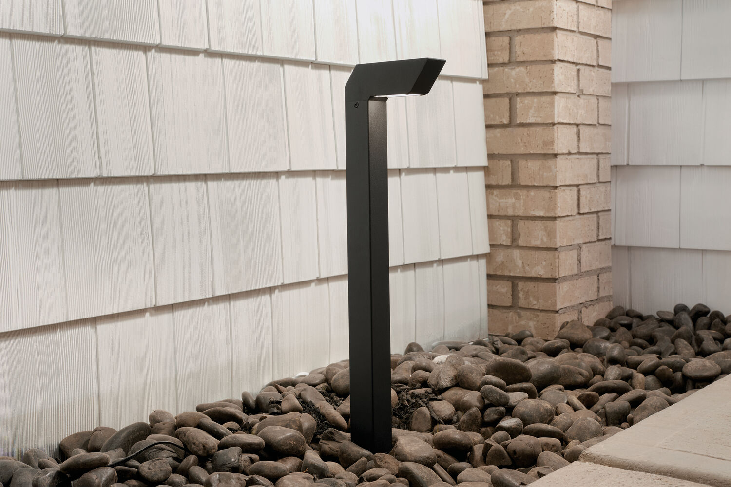 Independence 12 11.60 watt Textured Black Landscape 12V Path & Spread