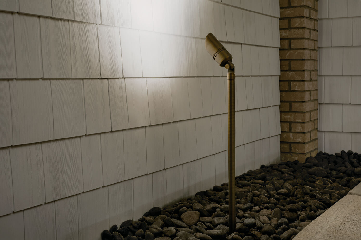 Independence Centennial Brass Landscape 12V Accessory