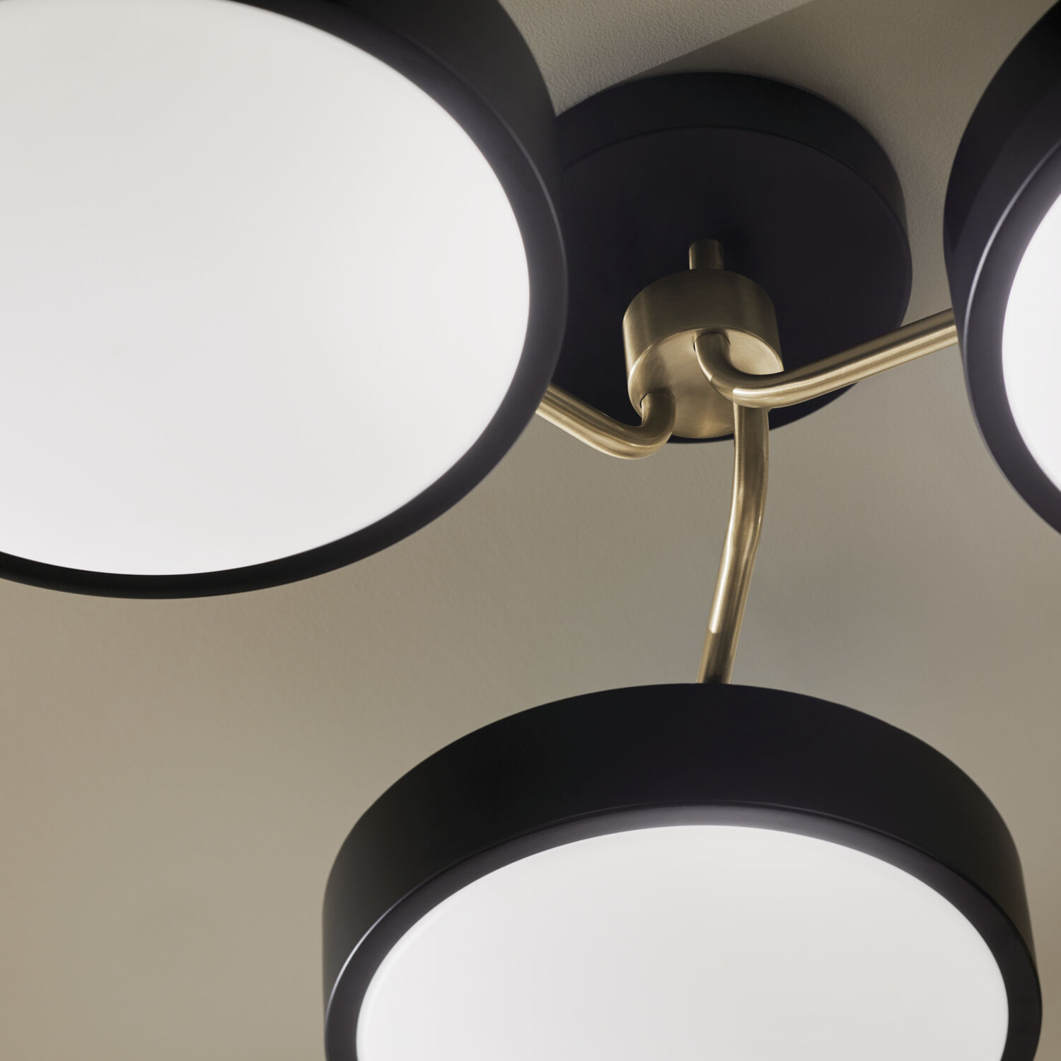 Kichler 52604BKCPZ Sago LED 40 inch Black and Champagne Kichler 52604BKCPZ Sago LED 40 inch Black and Champagne