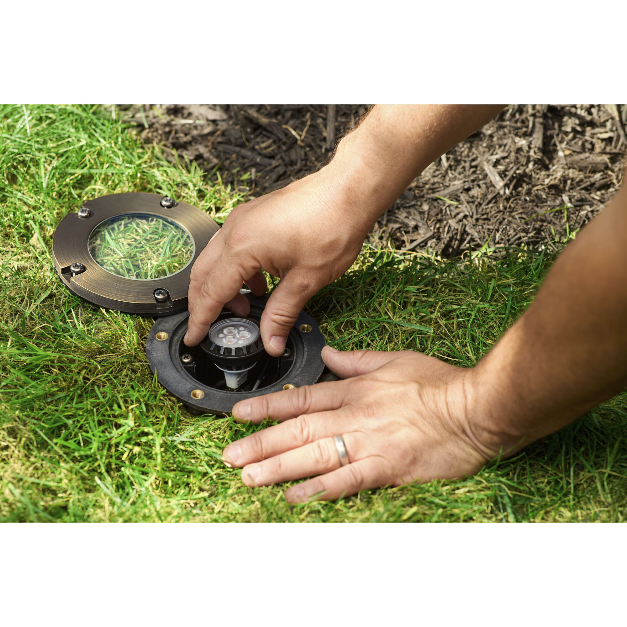 Independence 12 7.20 watt Centennial Brass Landscape 12V Accent